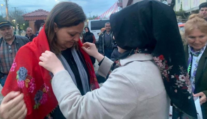Köksal: Hiçbir ailenin geliri, asgari ücretin altında olmayacak